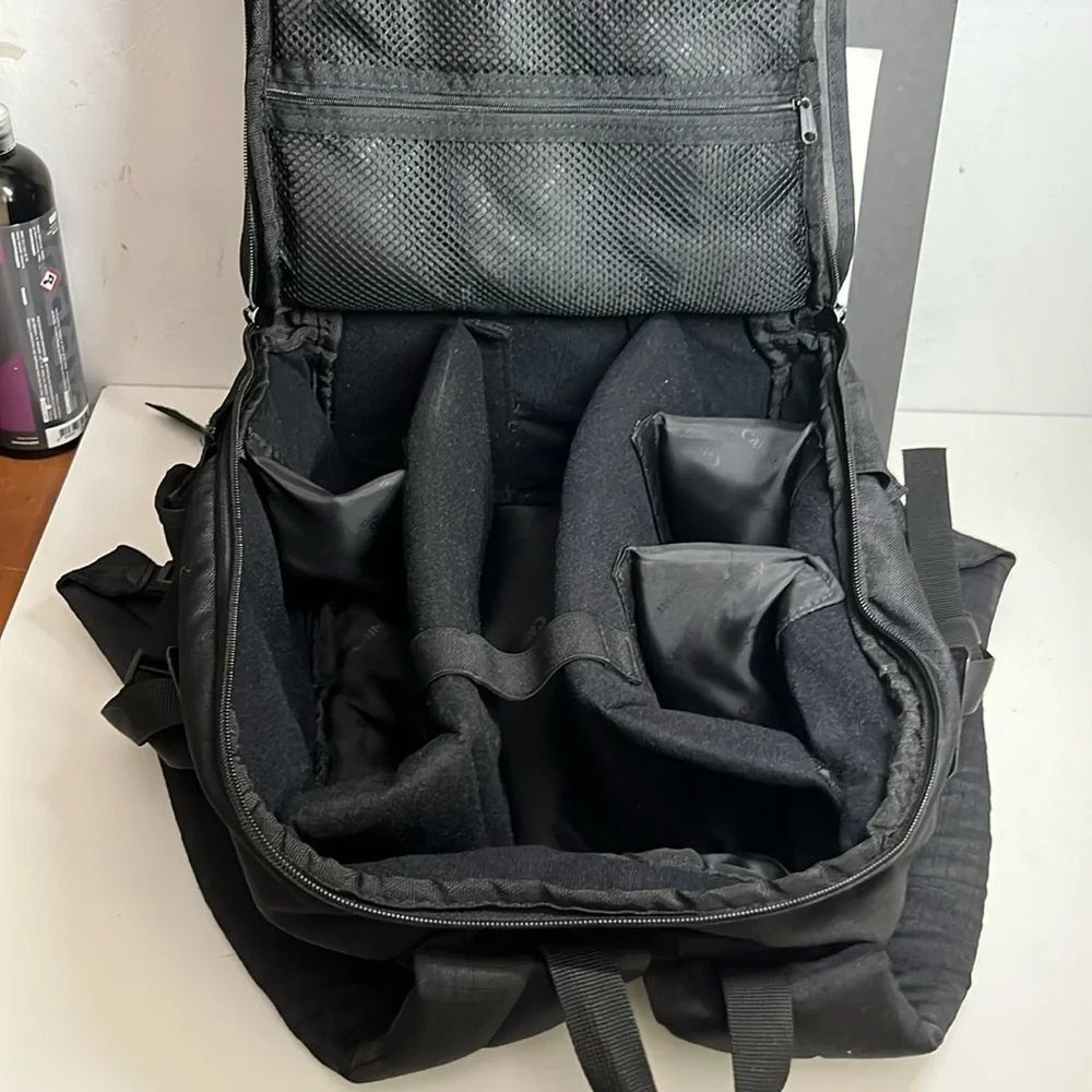 Canon Deluxe Backpack 200EG-water resistant back pack
